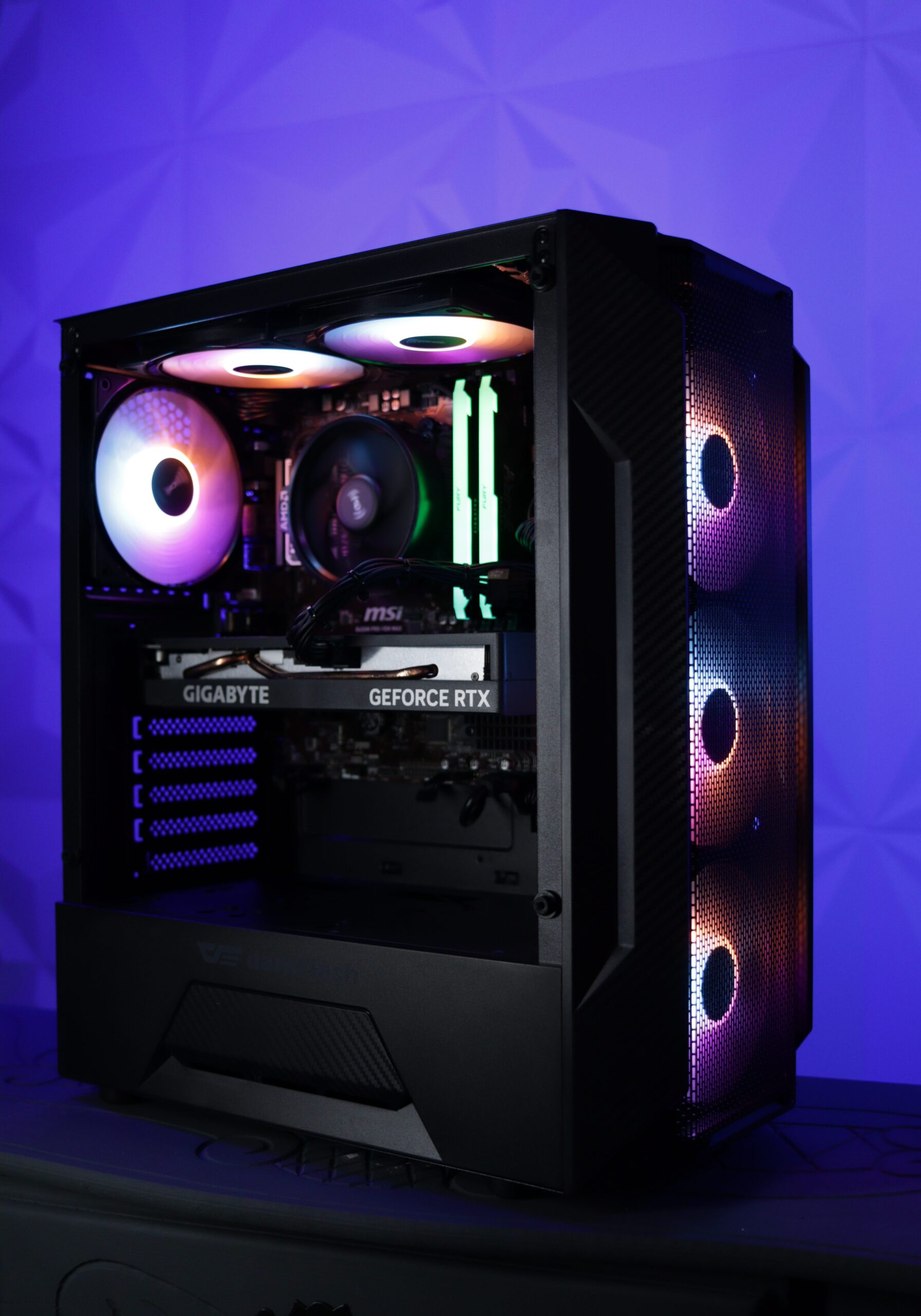 Foto PC RTX 4060